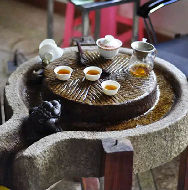 Blog - Deep Dive Into Phoenix Honey Orchid Oolong